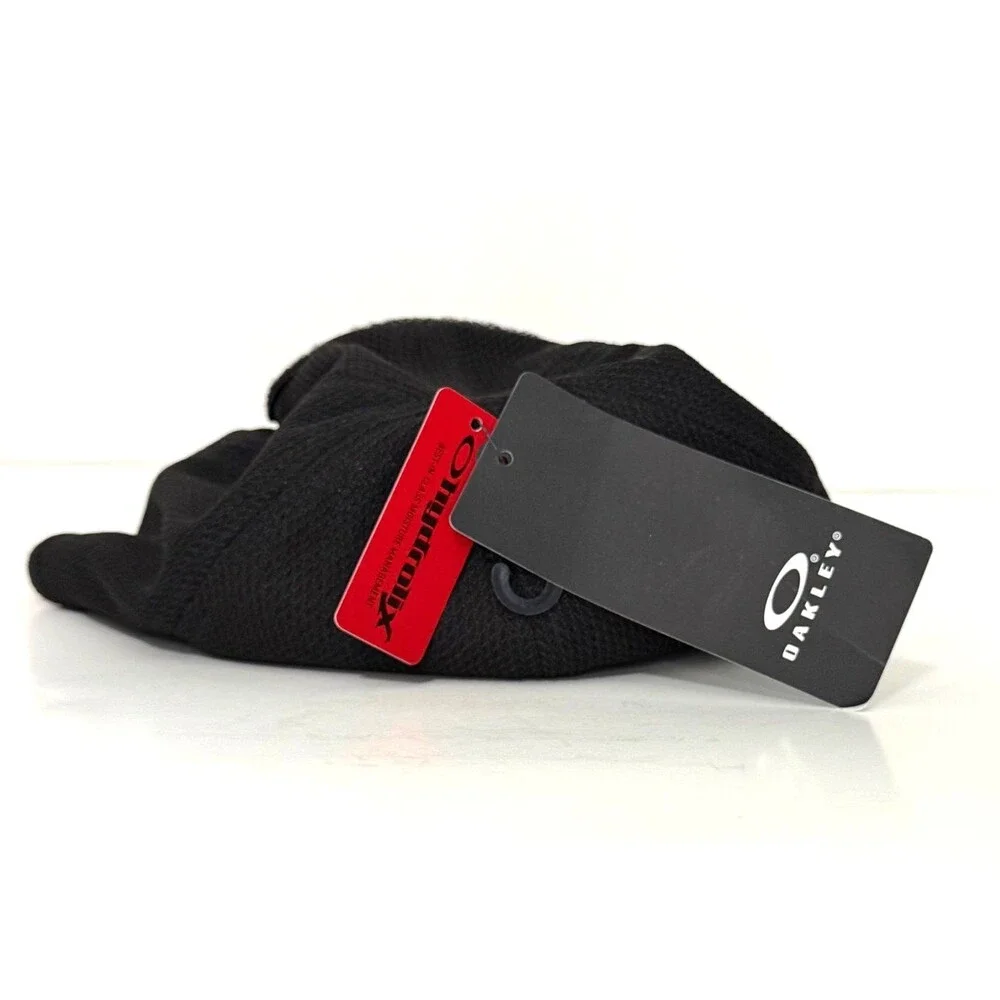 NWT Oakley Performance Fit Hat Black L/XL Stretch Golf Athletic Cap